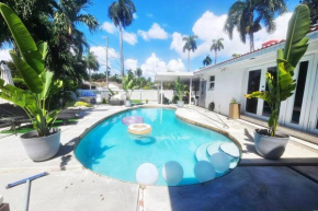 Beachside Bliss Pool Retreat Half mile to Beach